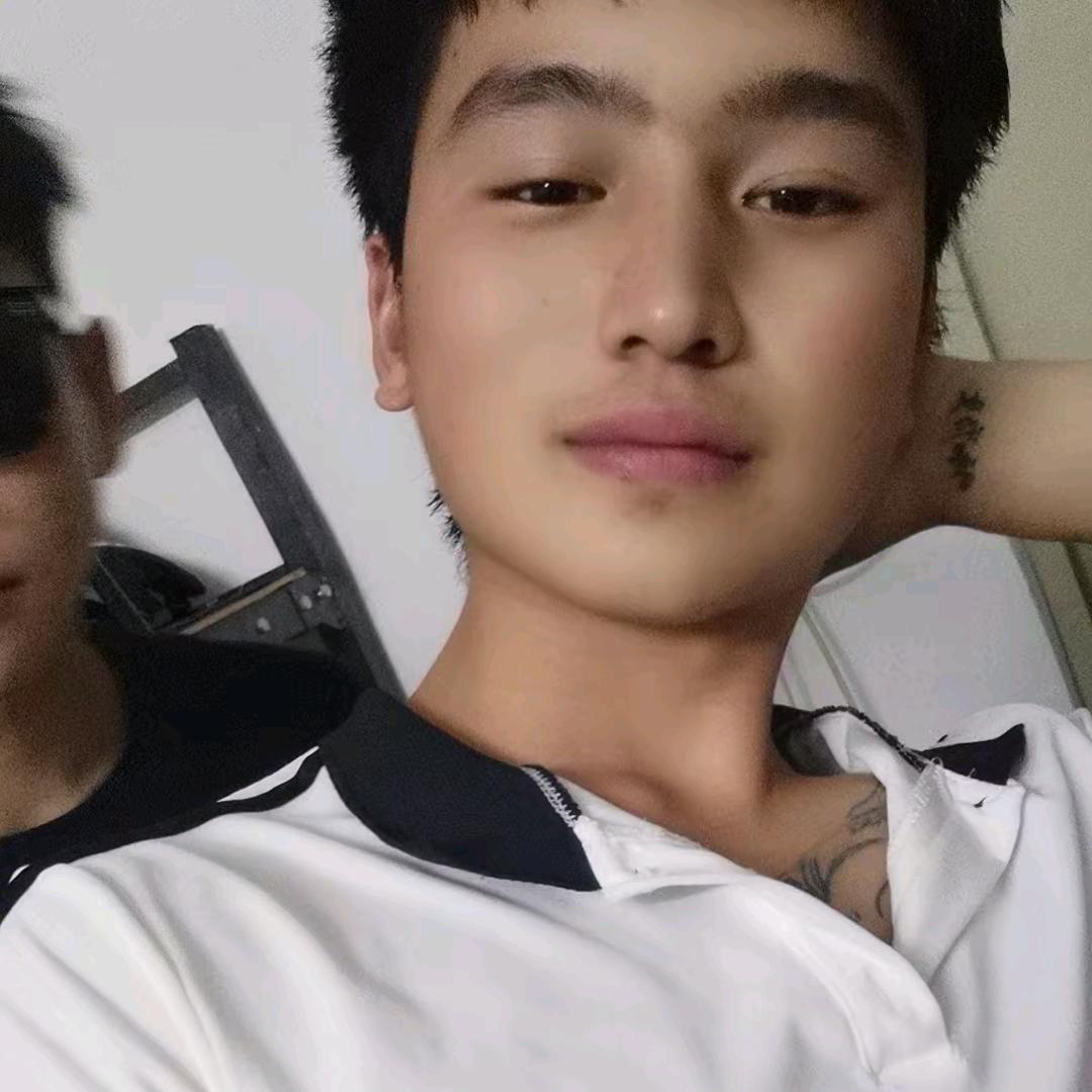 ：🌔