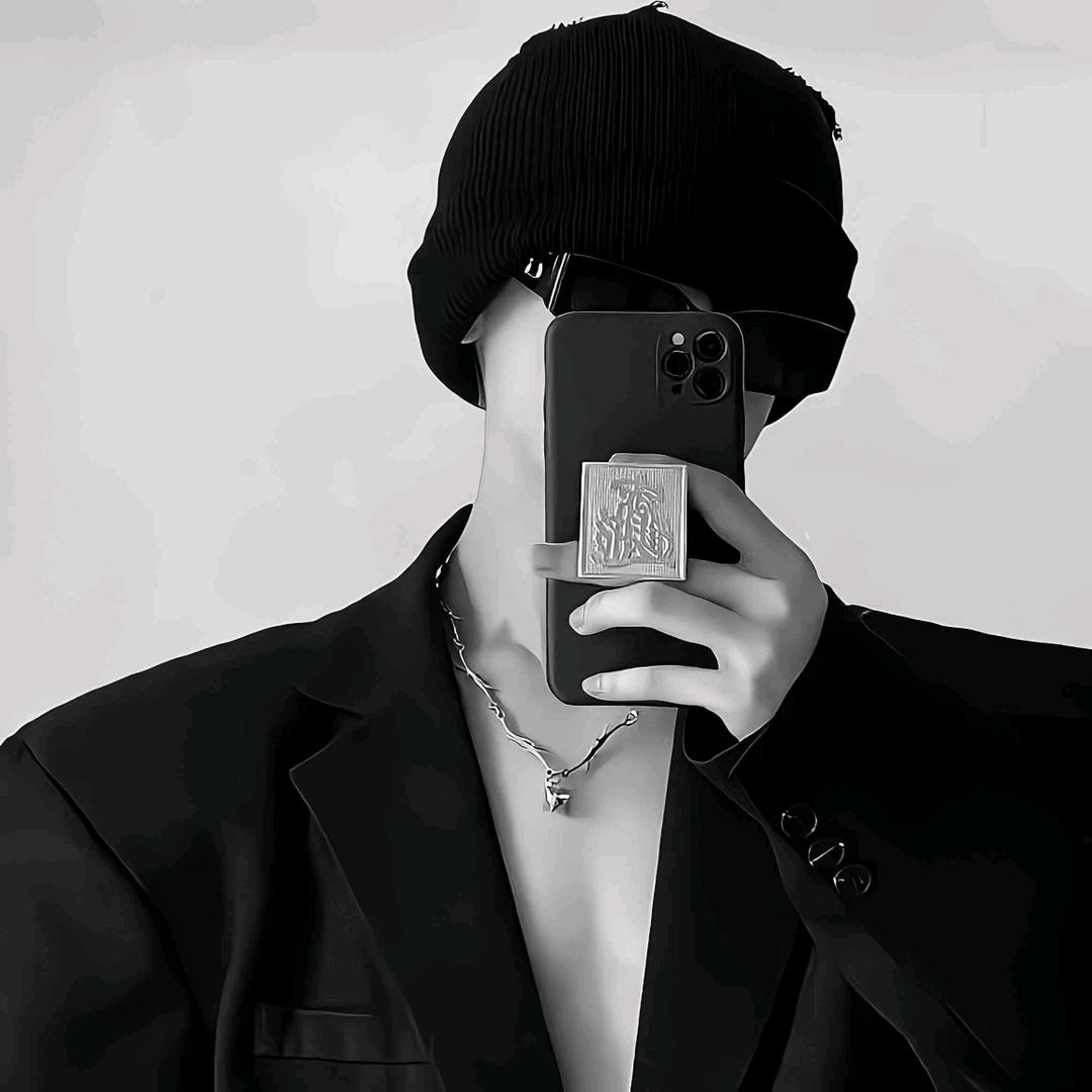 绝世男铜的男充兰成旭