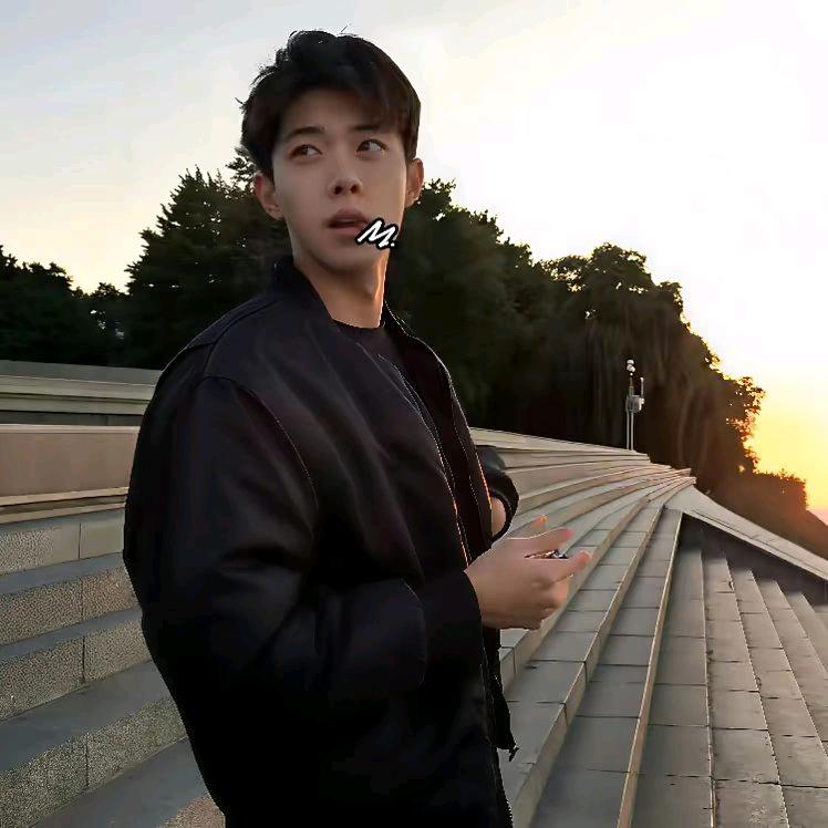 爱喝热美式☕️