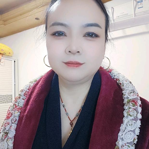 辉县萍姐(巴马矿泉水）