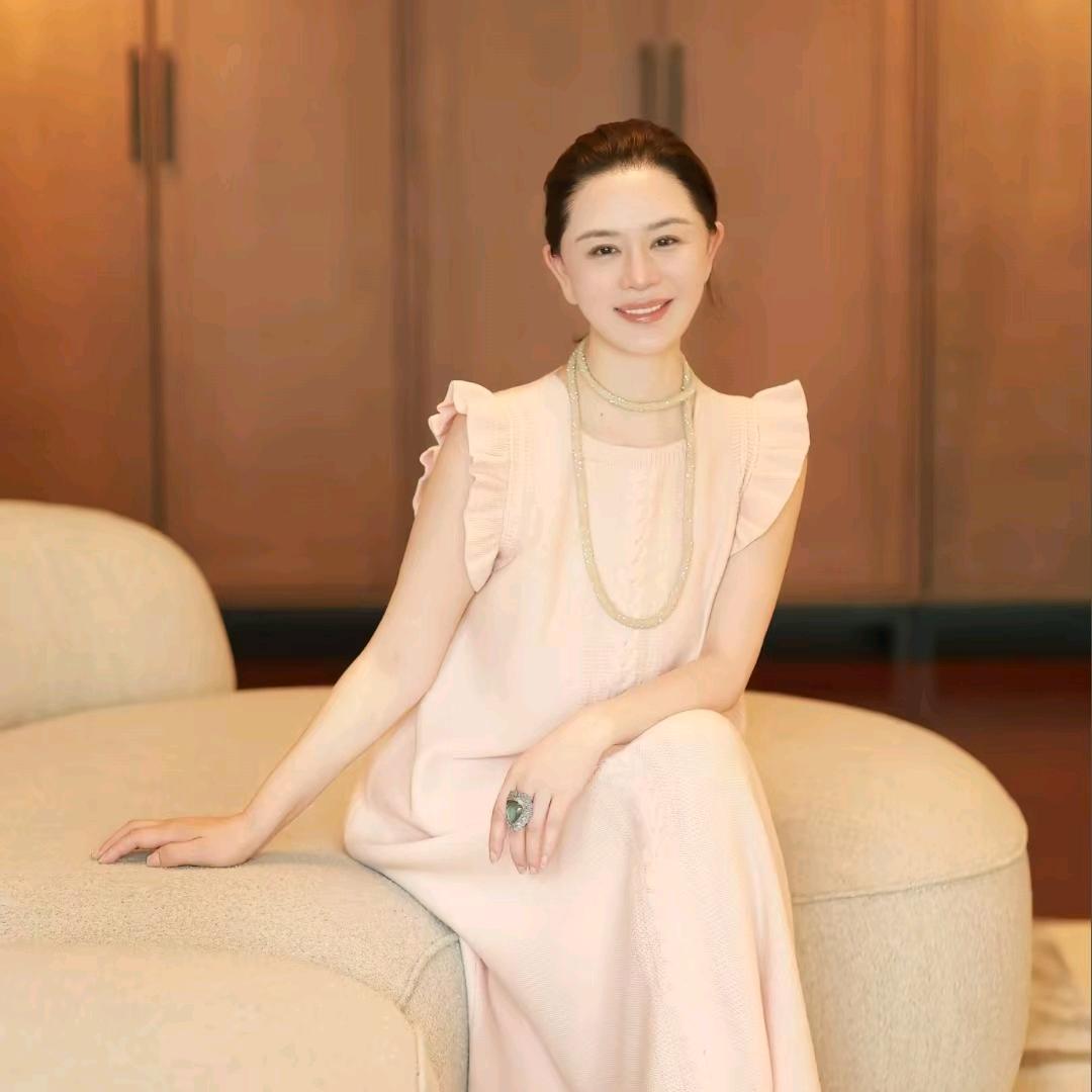 王璇穿搭美学