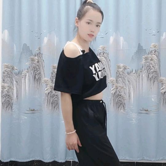 学跳舞的湖💃🏻