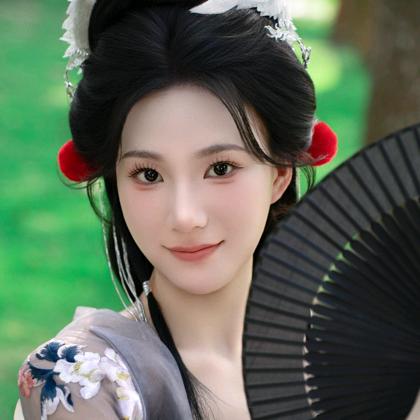 人见人爱花见花开车见车爆胎的猪猪侠🕊️