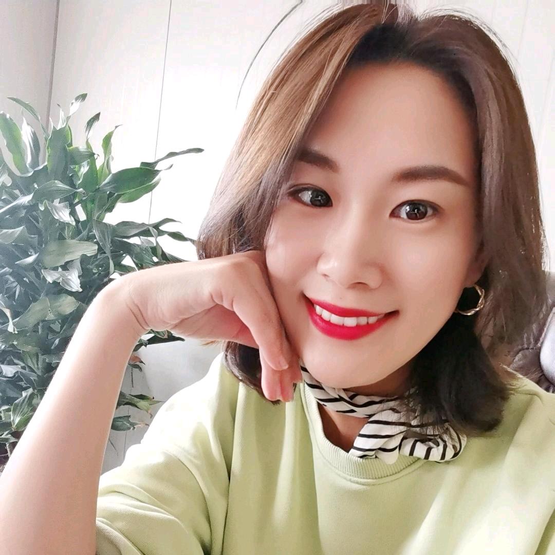 请叫我李晶姐姐