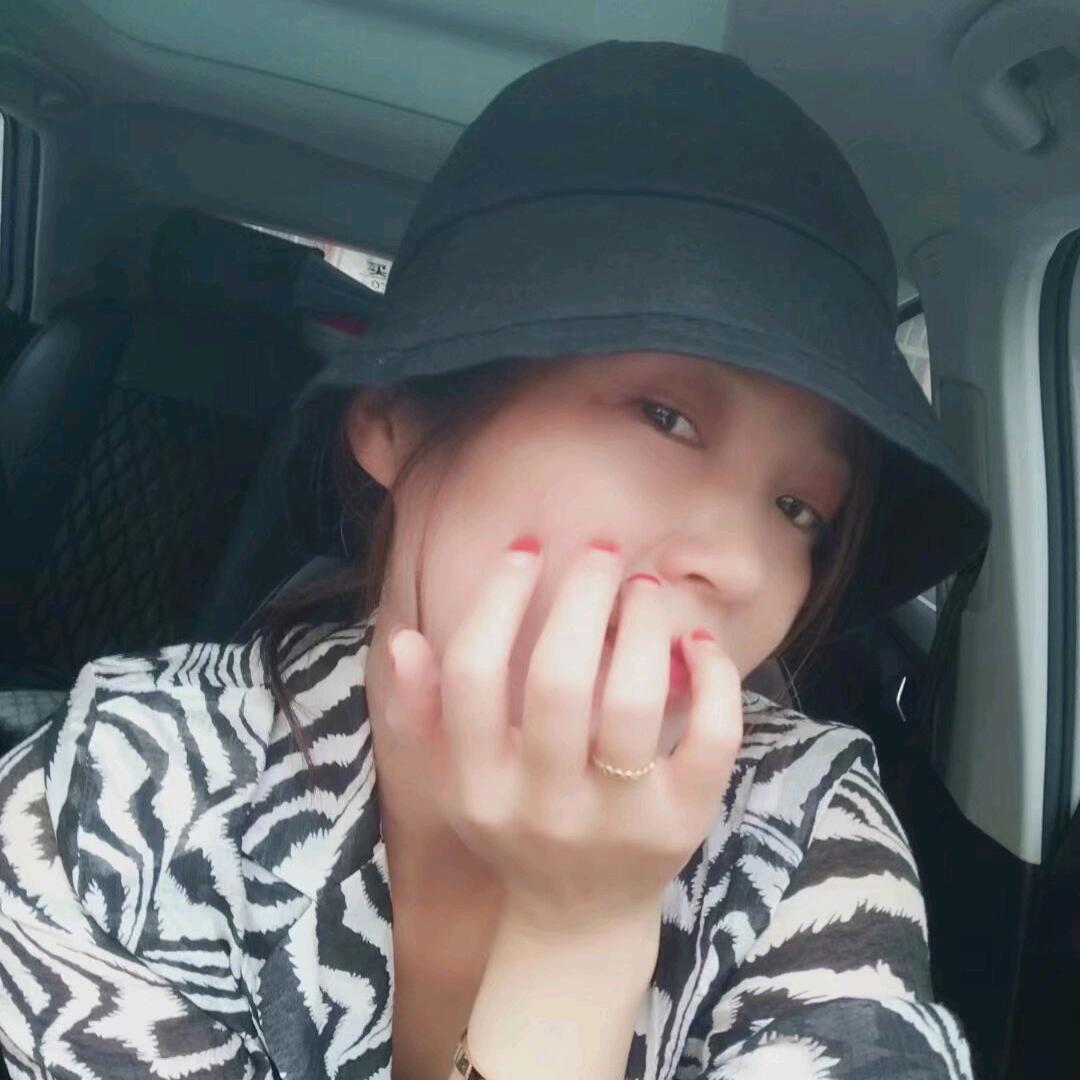 @蹦跶的饺子