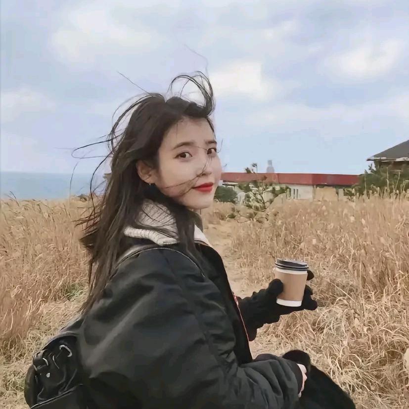 发癫的宝儿姐