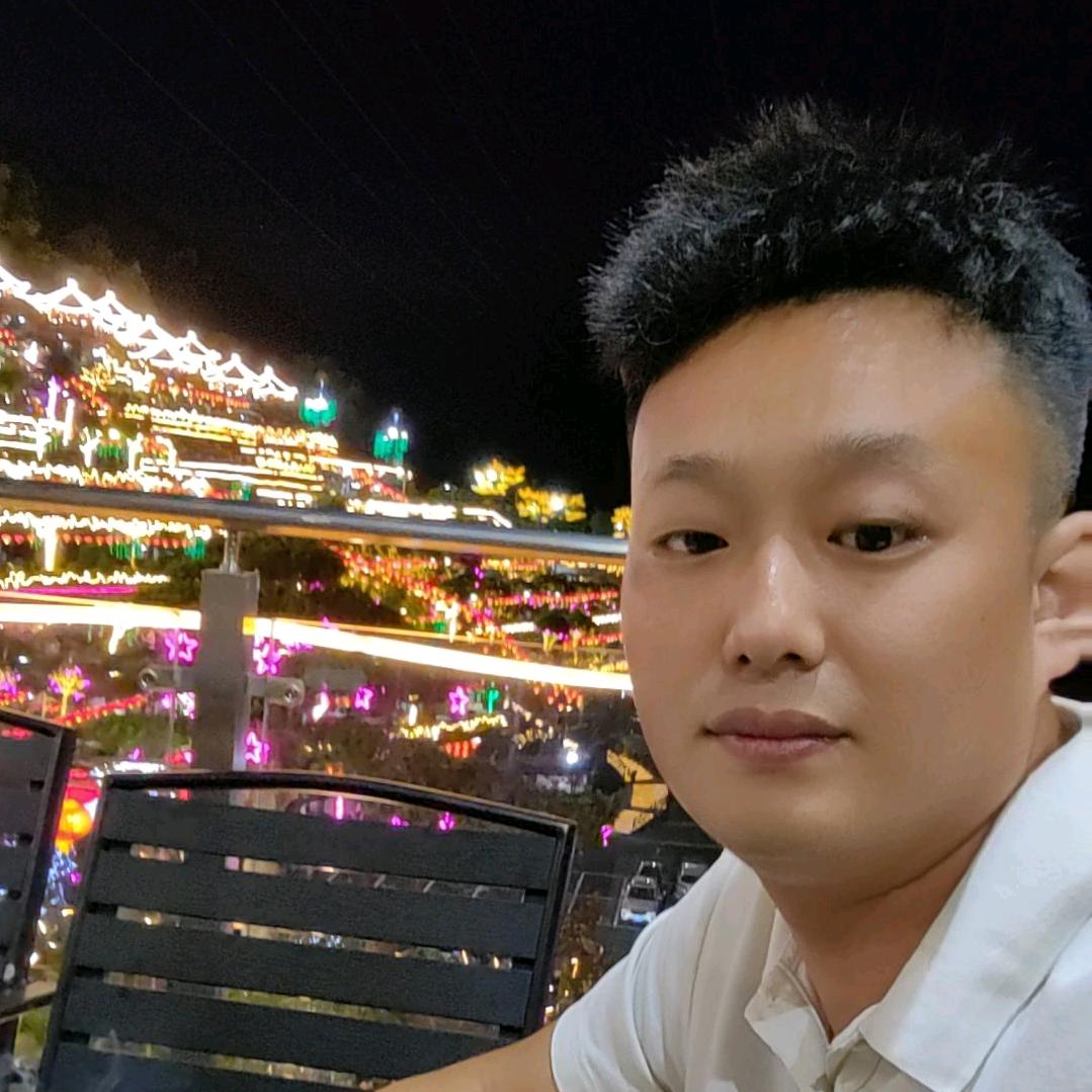 胡海.