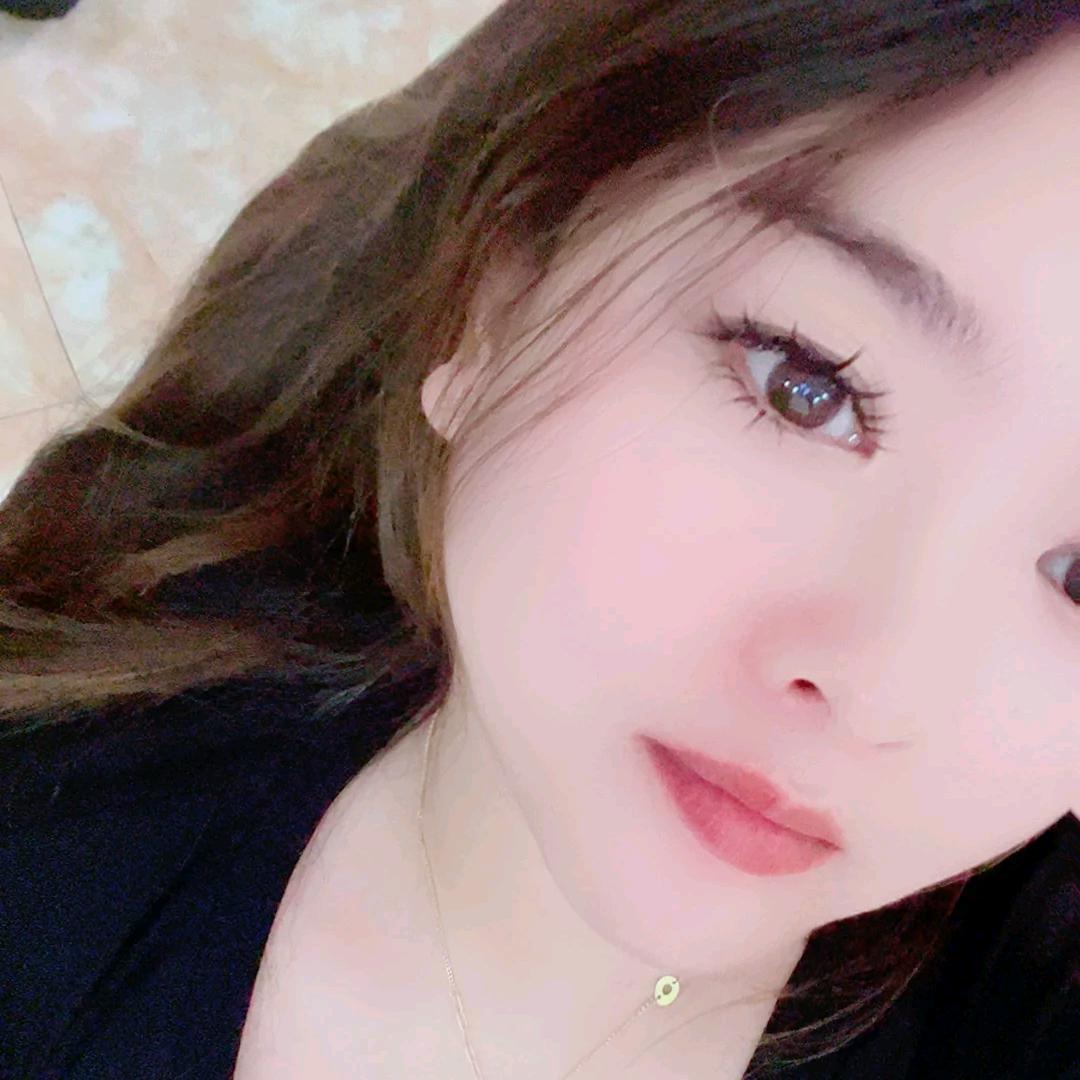 李饱饱