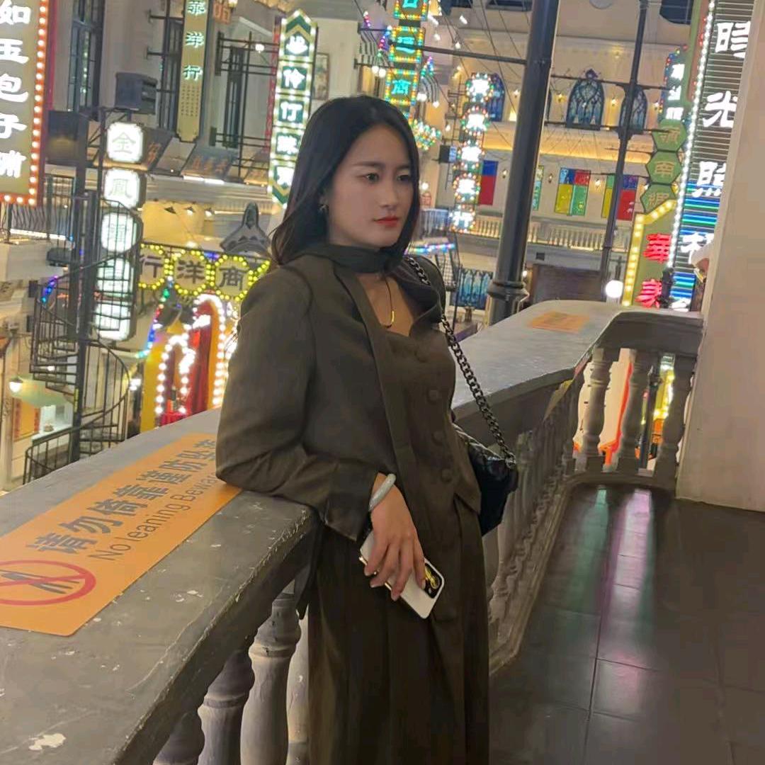 艾初美祛斑祛痘抗皱