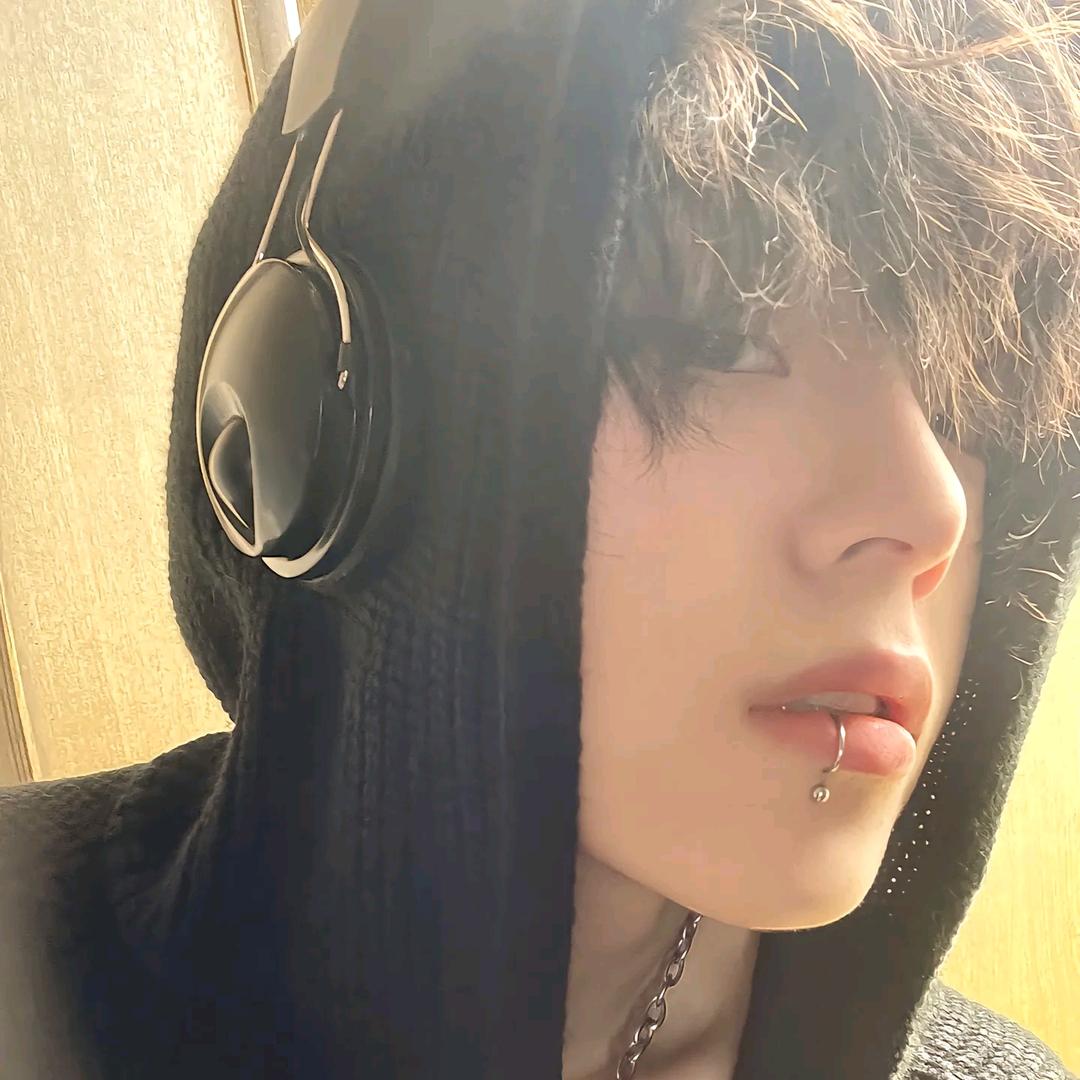 我豹子头绝不点赞