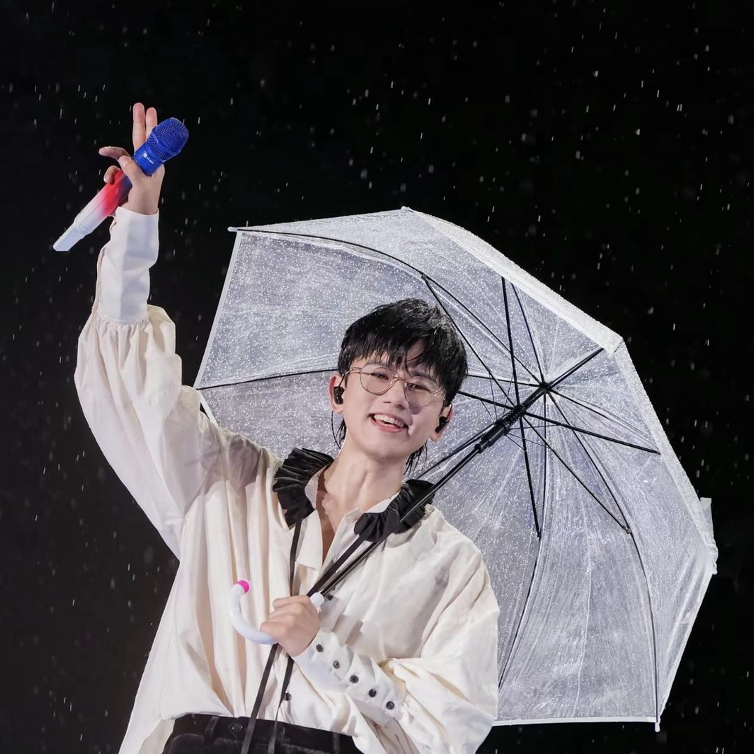 做自己的女王👸🏻✨