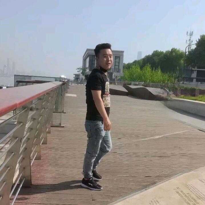 💕🐉（王）₁ ₉⁸ ⁸💞