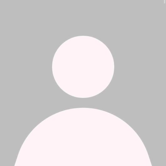 李