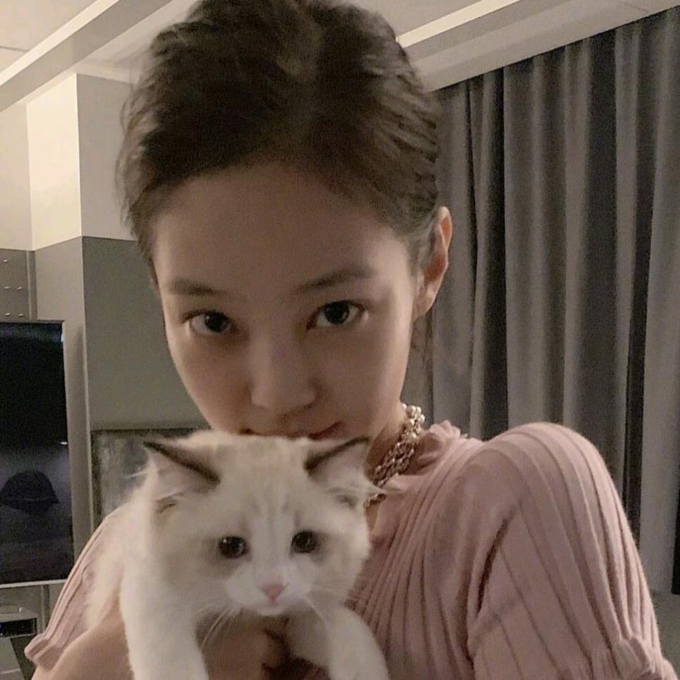 小美带你吃喝玩乐