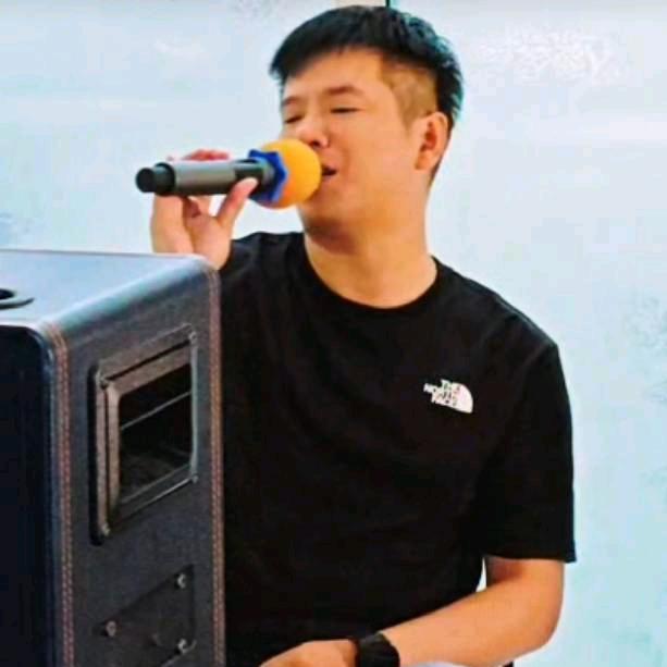 嗨嗨嗨！(迅哥)