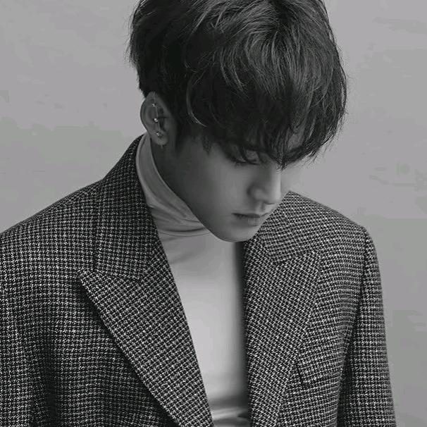 𝑱𝑨𝑴𝑰𝑵𝒀_𝑲