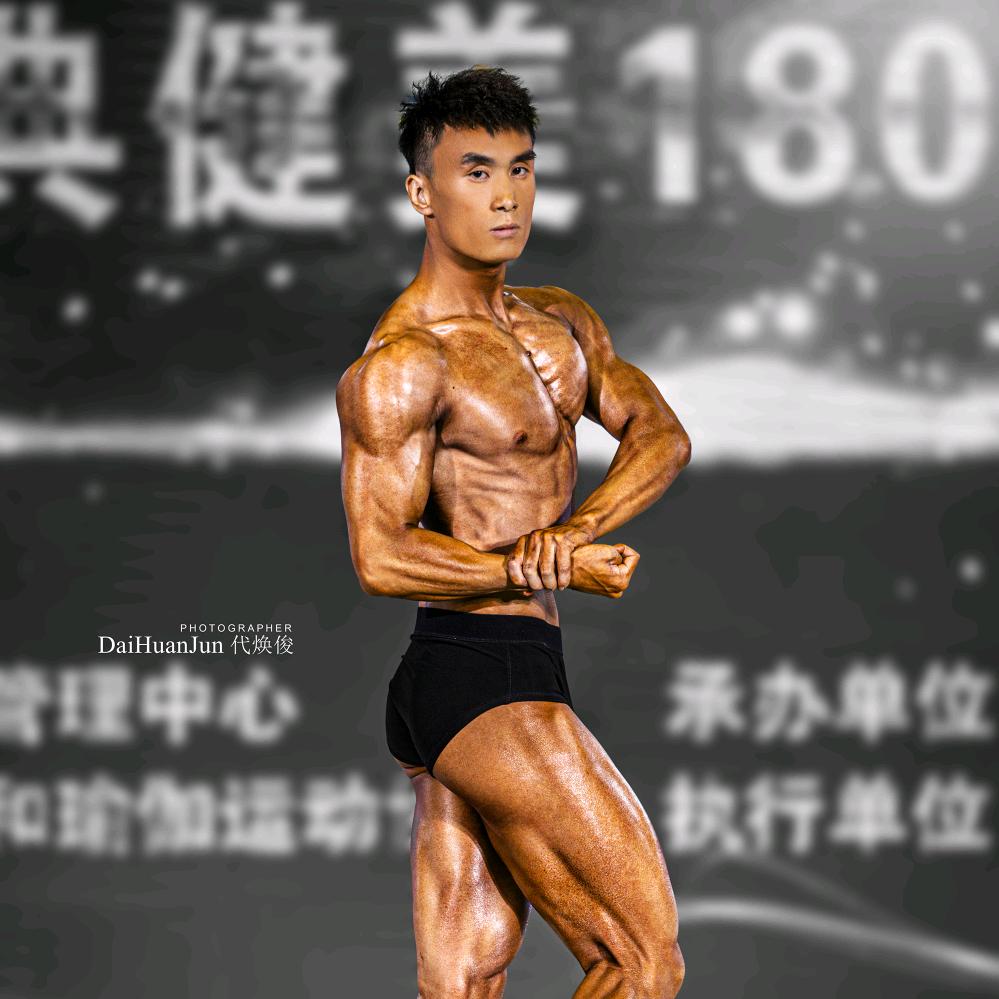 中田健身-阿杜