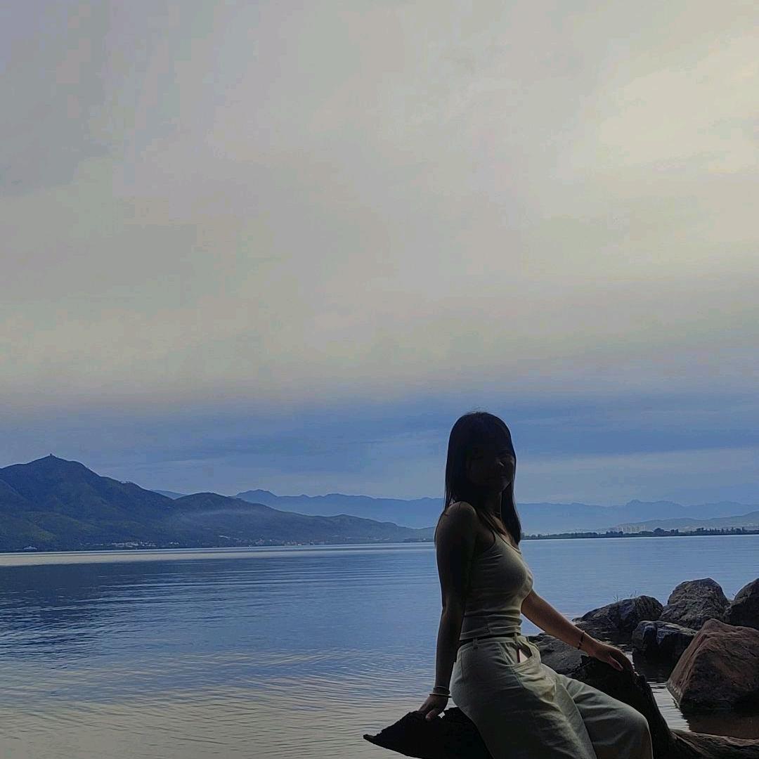 莲。