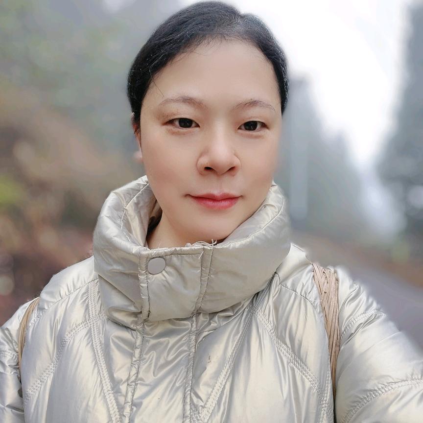 《白杨》