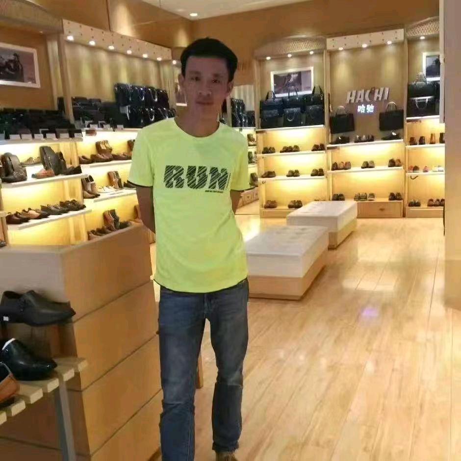 左梓濡