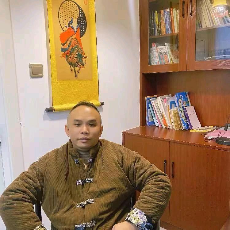 山松大师兄
