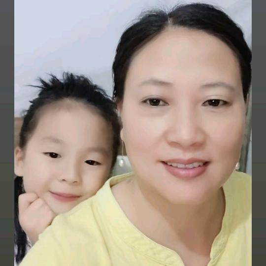 荣荣妈妈