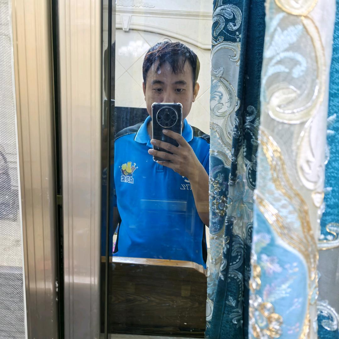 送外卖的小蚂蚁