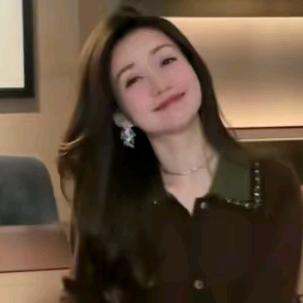 王哈哈 WANGHAHA穿搭