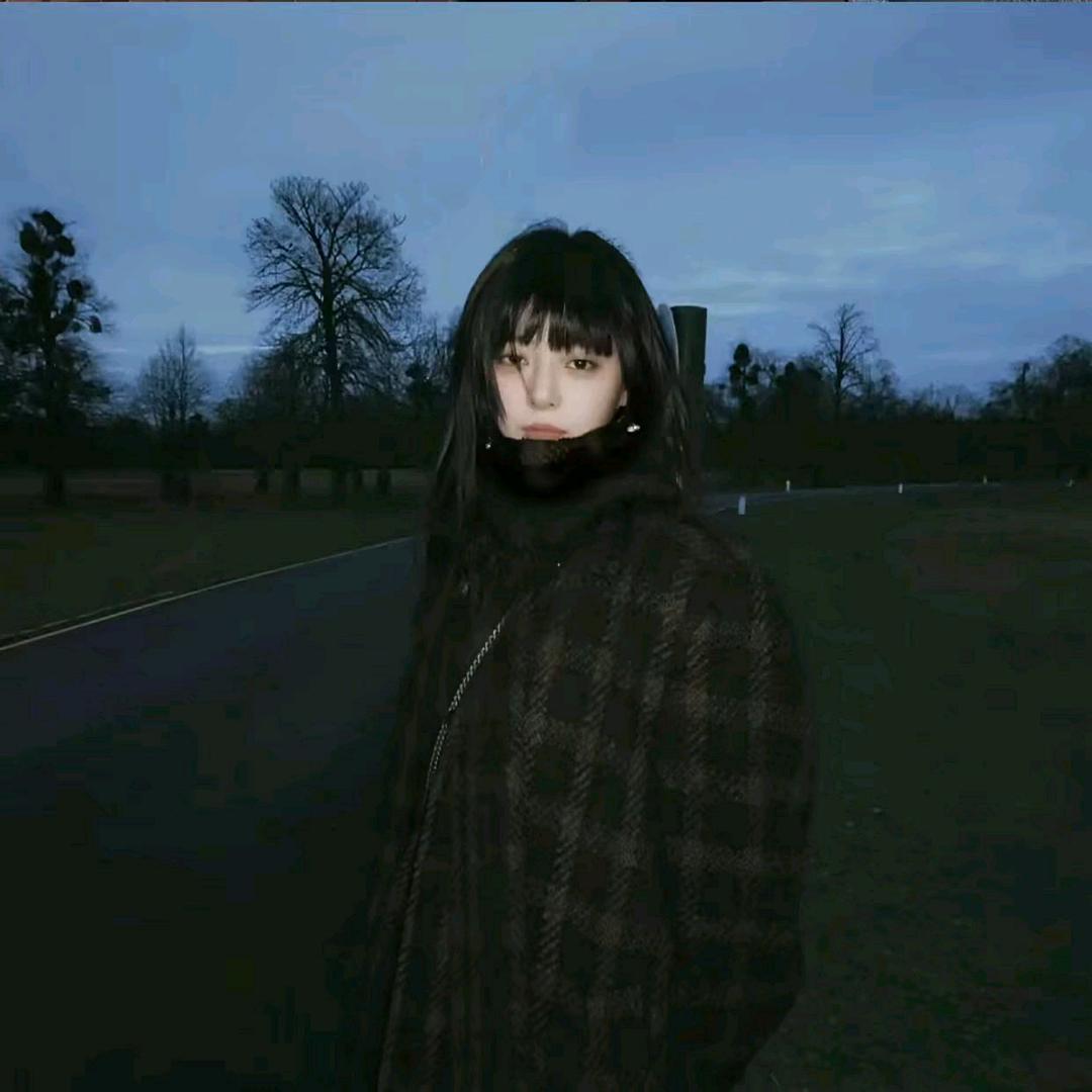 伊伊