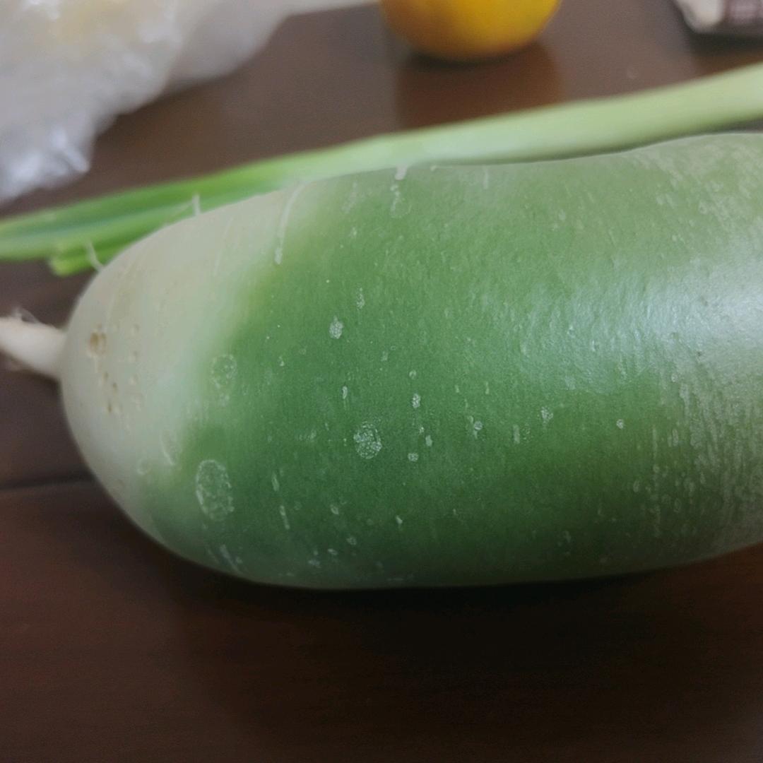 逗谁开心呢？再想想