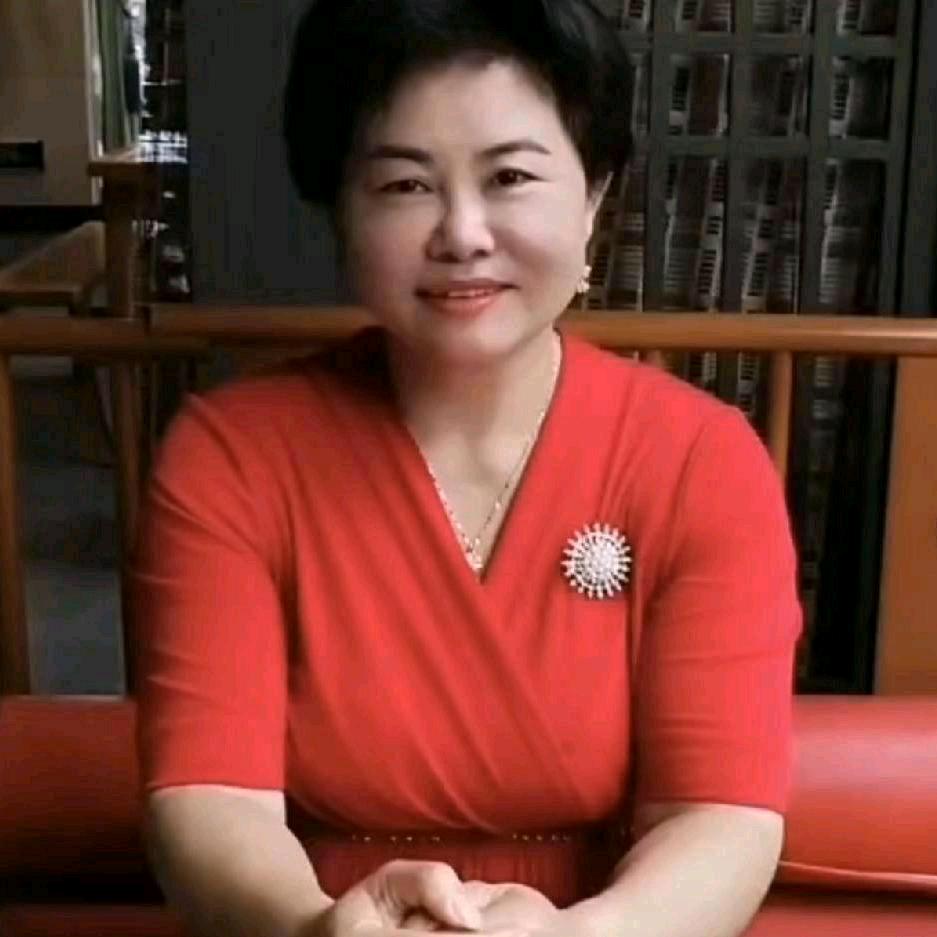 梅姐爱唱歌
