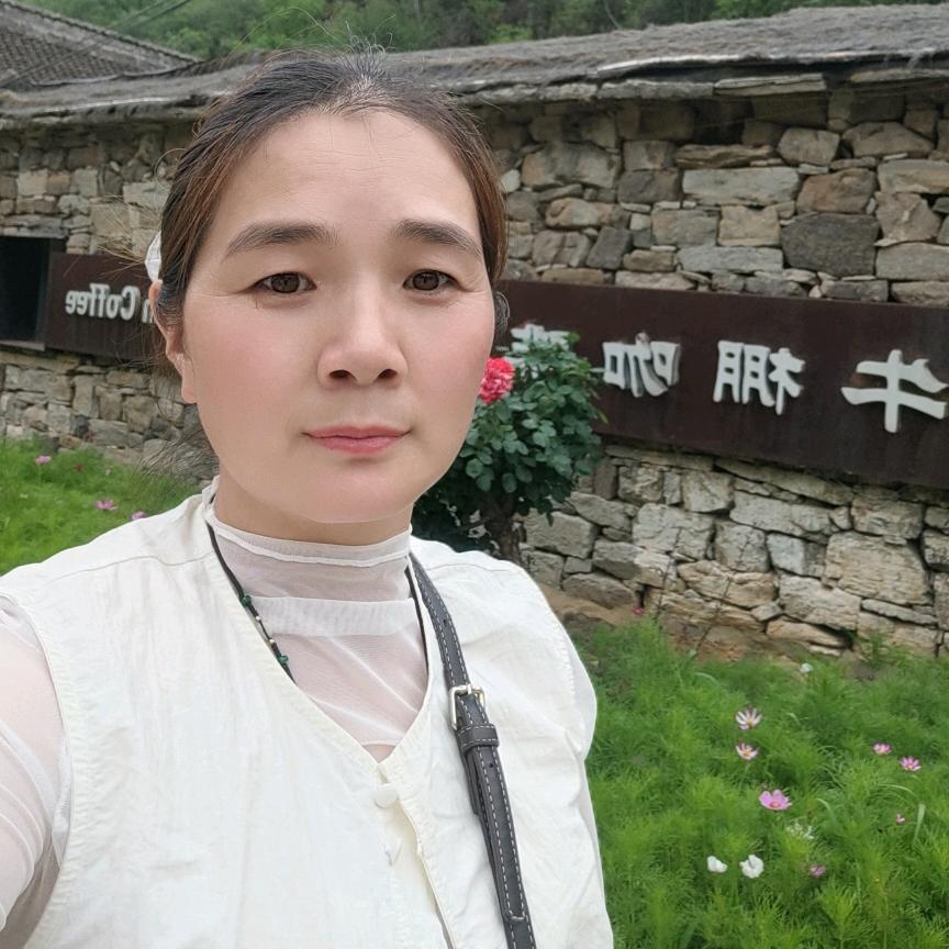 珊珊佛缘阁结善缘