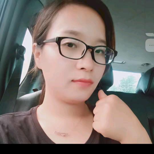 罗山眼镜妹