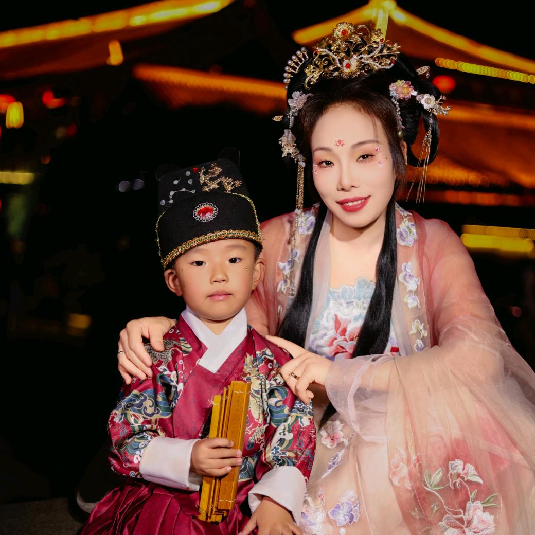 刘倩倩8896937645198