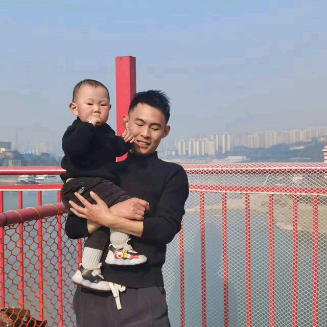 干家政的小裴