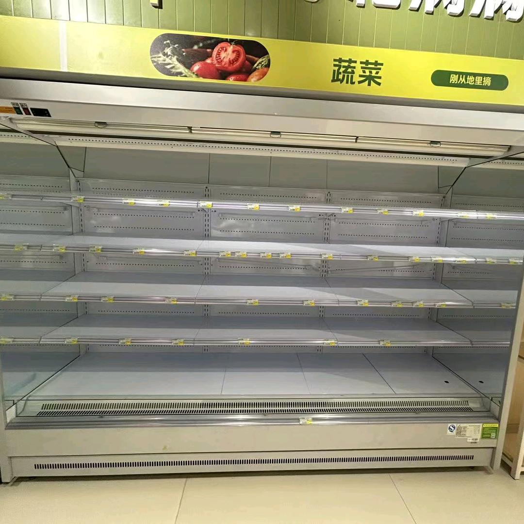 晨鑫二手风幕柜制冷设备
