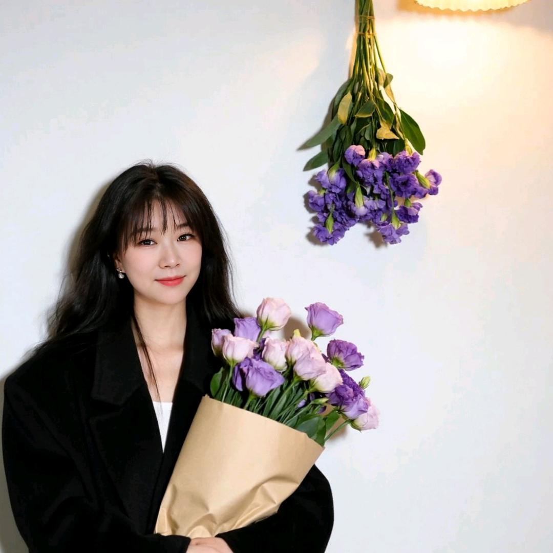 京东电器卖oppo那个美女