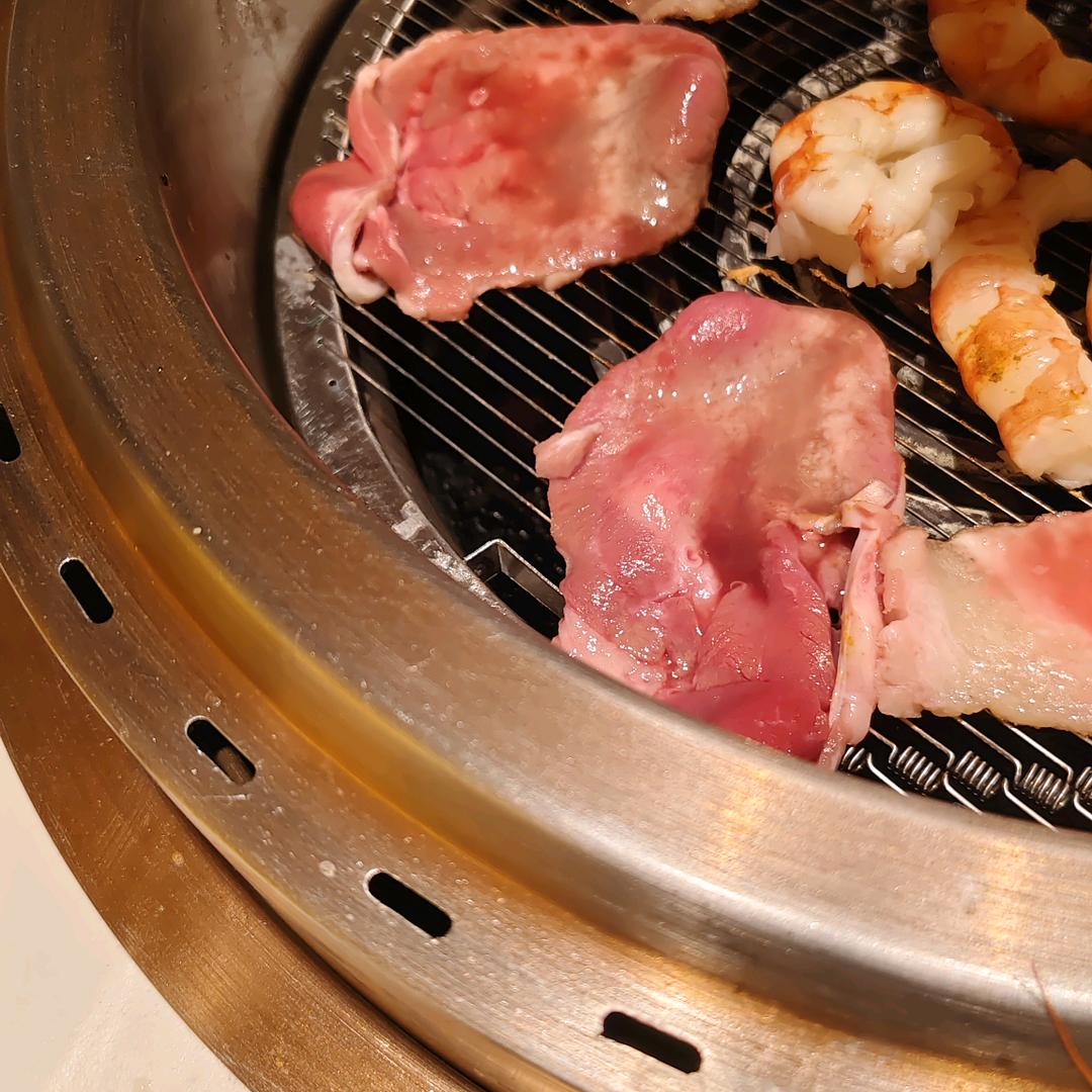 晚风吹过