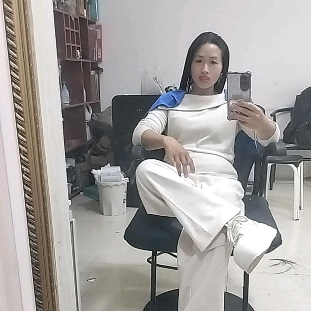 💕ල᭄支心᭄爱人ℒℴѵℯۣۖ