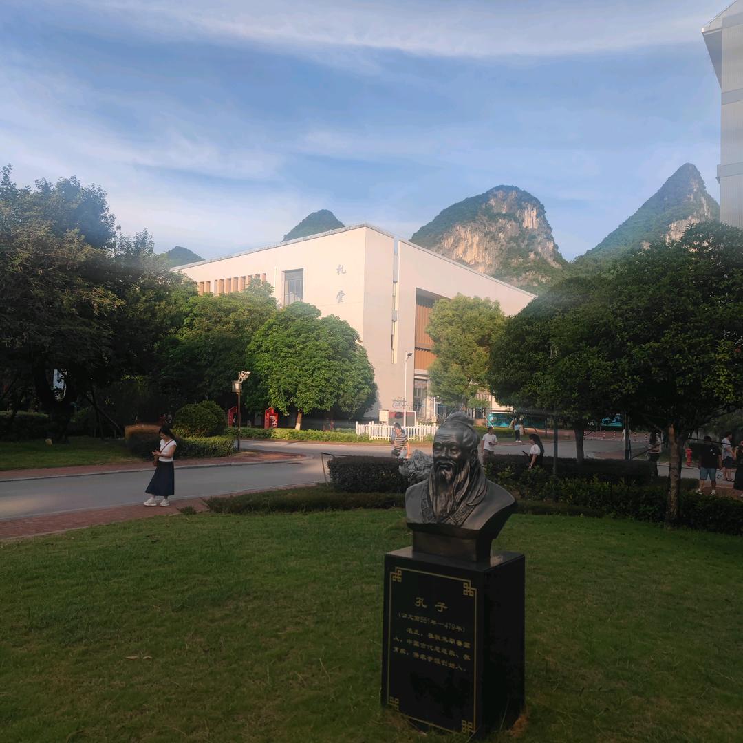 豪猪猪🐗🍁🧚‍♀️