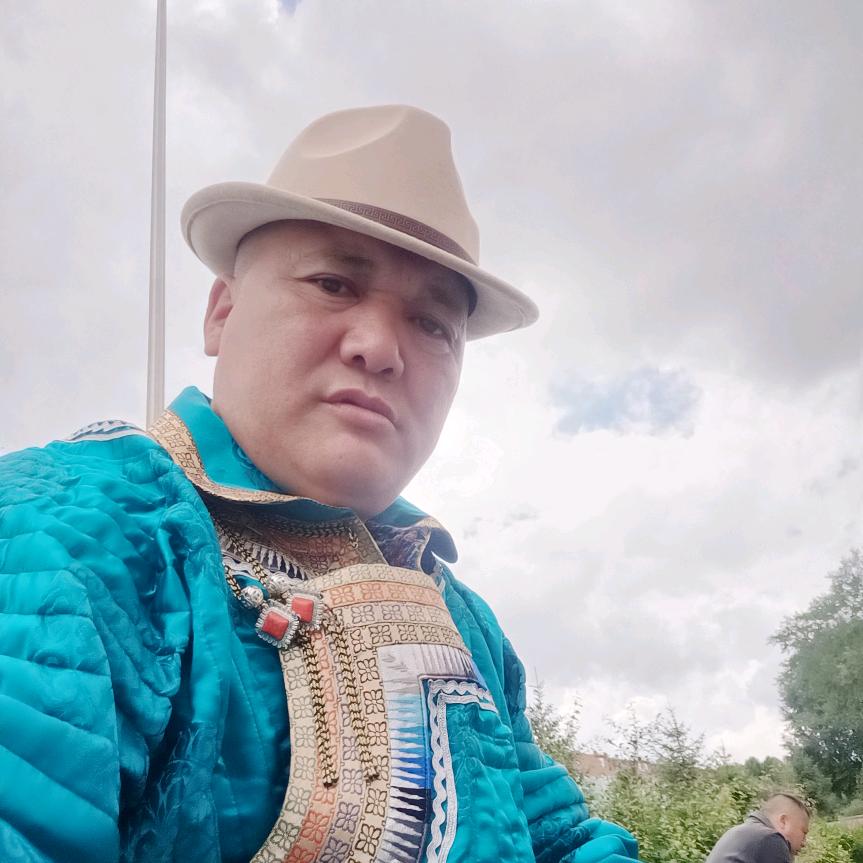 特木尔巴根那