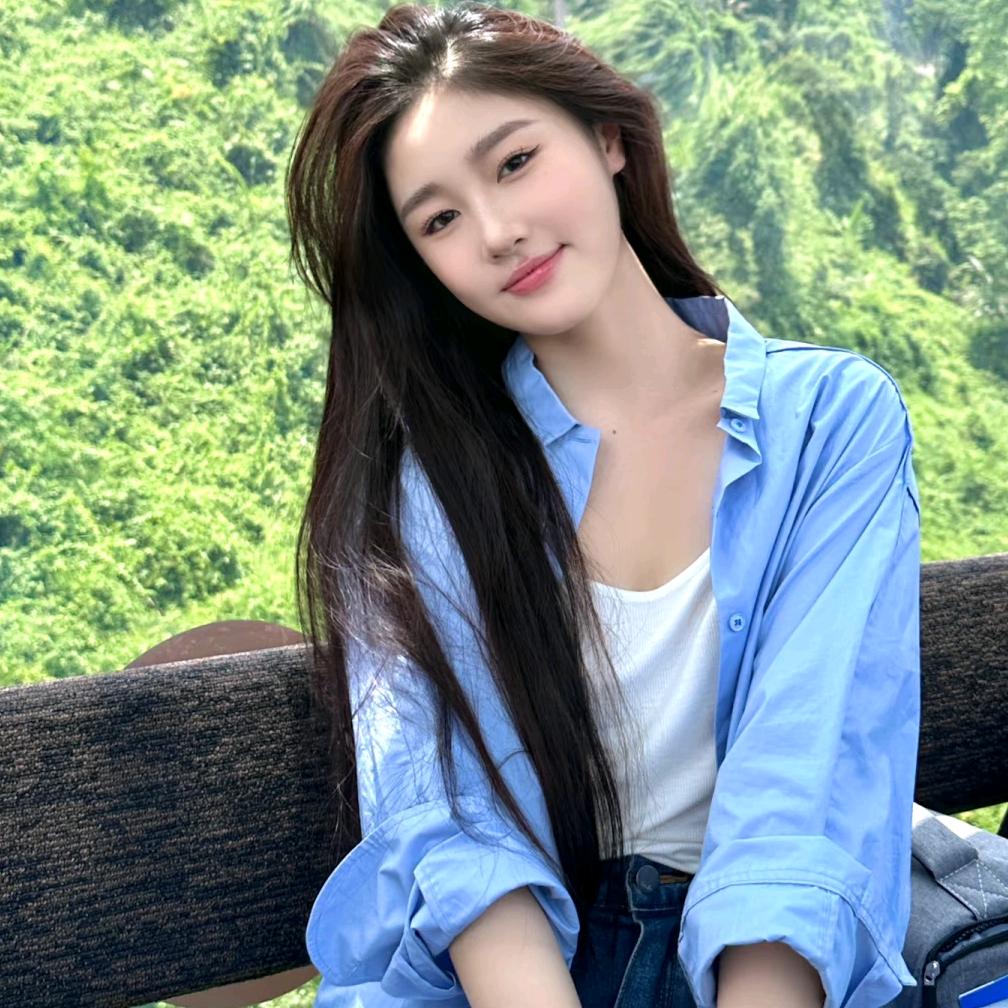 梦瑶（玩游戏）