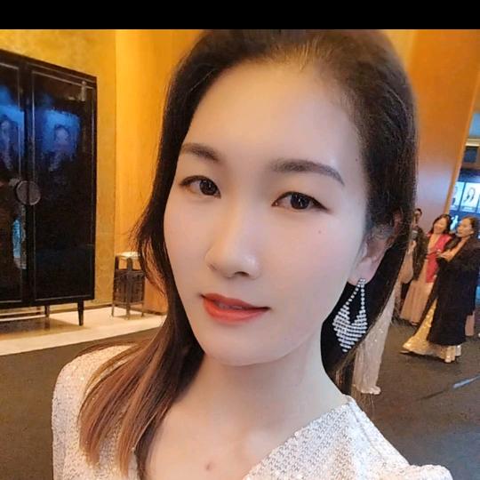 小白姐姐（傣家姑娘）