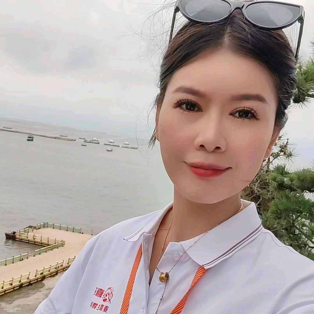 90后农资人 小燕子