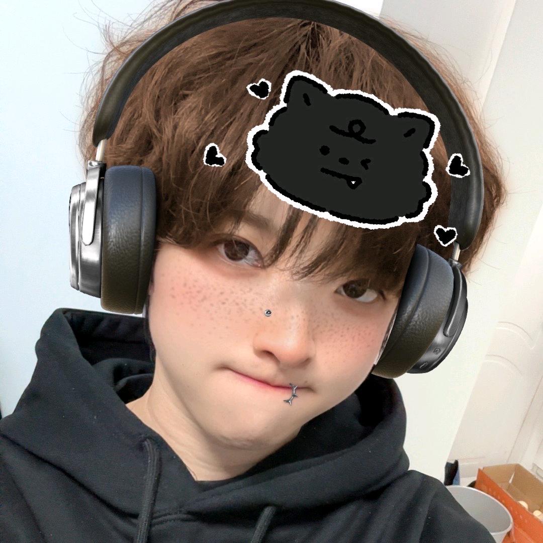 《太阳》月半 ☀️