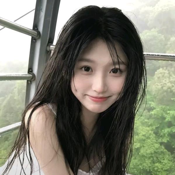 欷音头像