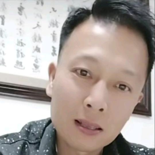 宏哥<不定时直播>