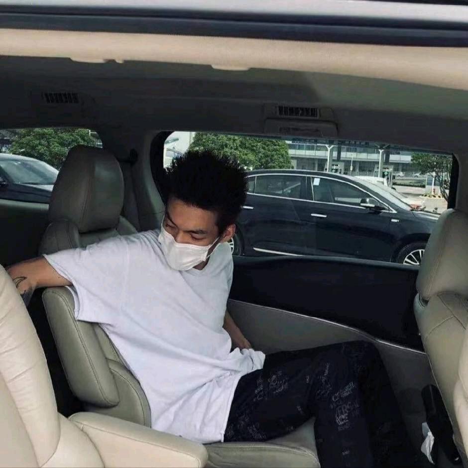 代号是从不早睡＾