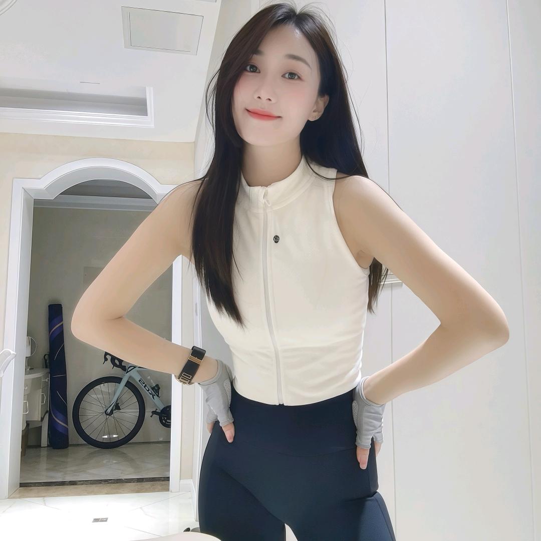 𝐇𝐞𝐥𝐥𝐨～YZ🎀