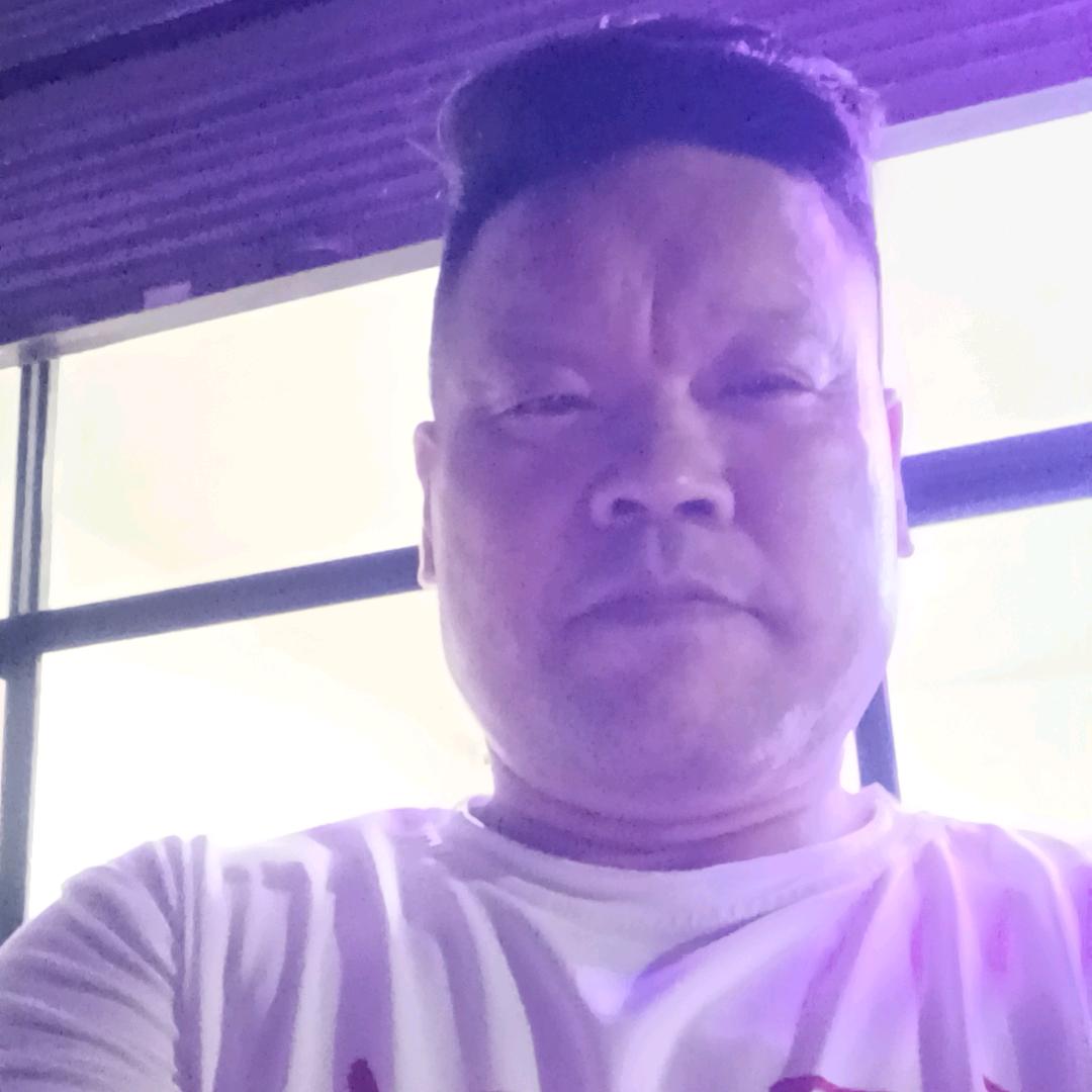 良兄(网约车司机)